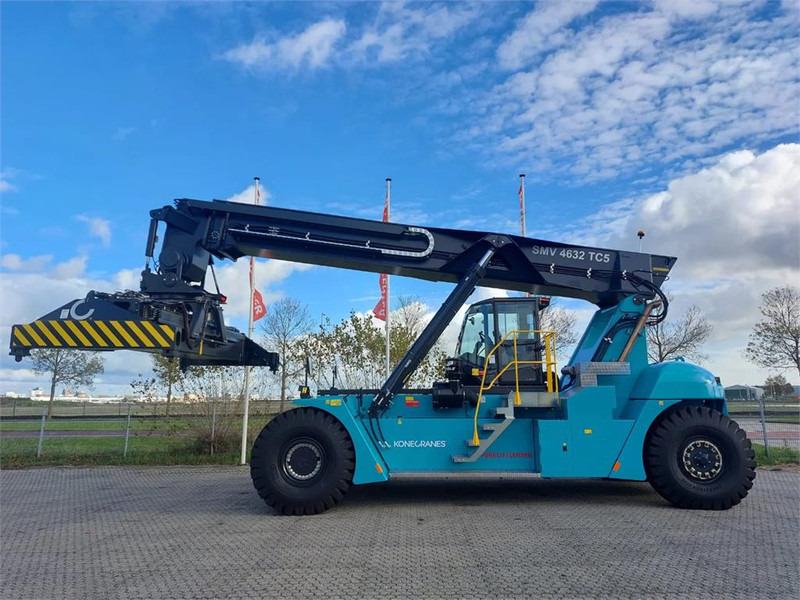 KONECRANES SMV 4632 TC5 - Reach stacker: picture 3 KONECRANES SMV 4632 TC5 - Reach stacker: picture 3
