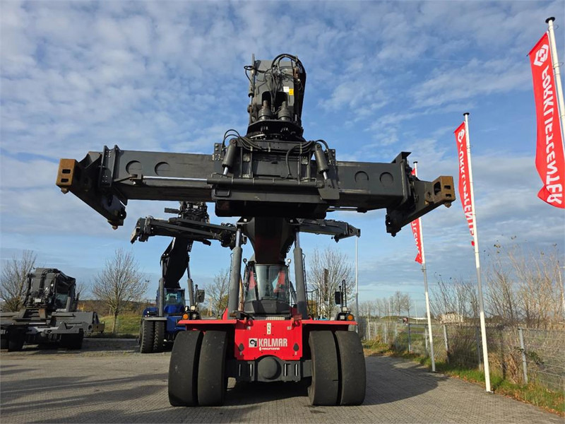 Kalmar DRG450-60S5 - Reach stacker: picture 5 Kalmar DRG450-60S5 - Reach stacker: picture 5