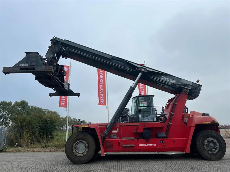 Kalmar DRG450-65S5 - Reach stacker: picture 2 Kalmar DRG450-65S5 - Reach stacker: picture 2