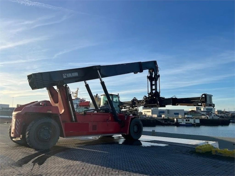 Kalmar DRG450-75S6HCXS - Reach stacker: picture 2 Kalmar DRG450-75S6HCXS - Reach stacker: picture 2