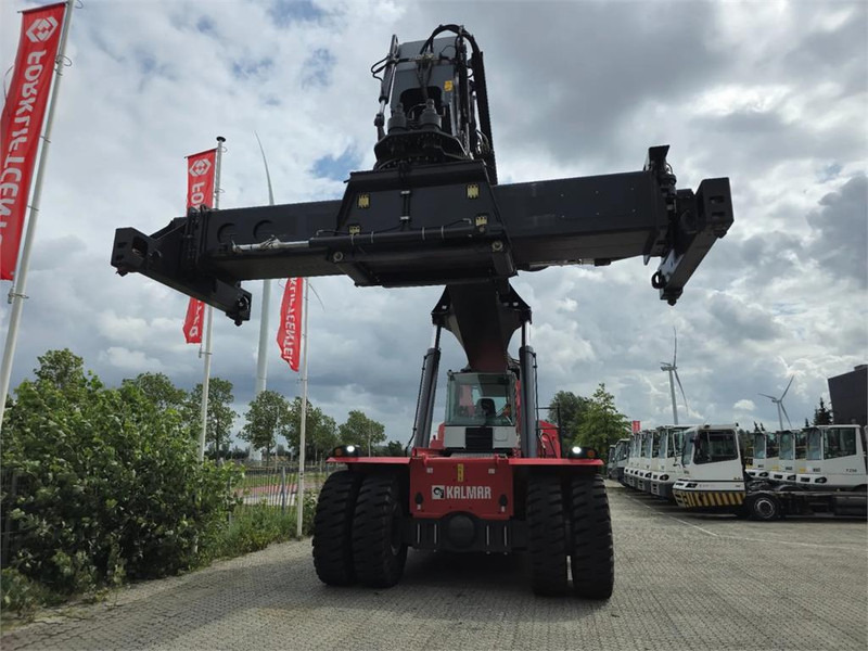 Reach stacker Kalmar DRU450-62S5: picture 8 Reach stacker Kalmar DRU450-62S5: picture 8
