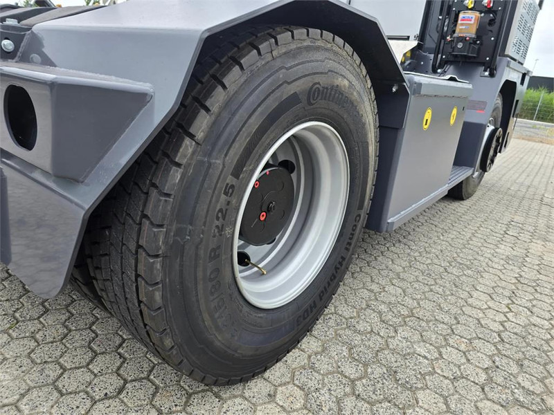 Terminal tractor Mafi R336 4x4: picture 14