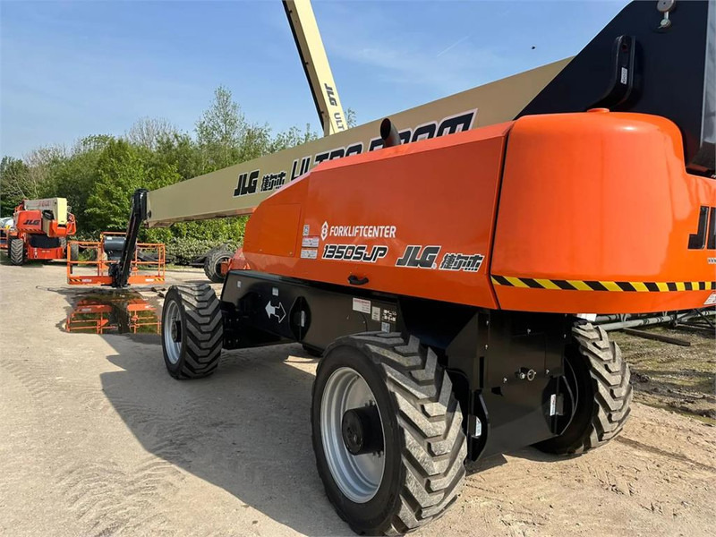 JLG 1350SJP - Material handling equipment: picture 1 JLG 1350SJP - Material handling equipment: picture 1