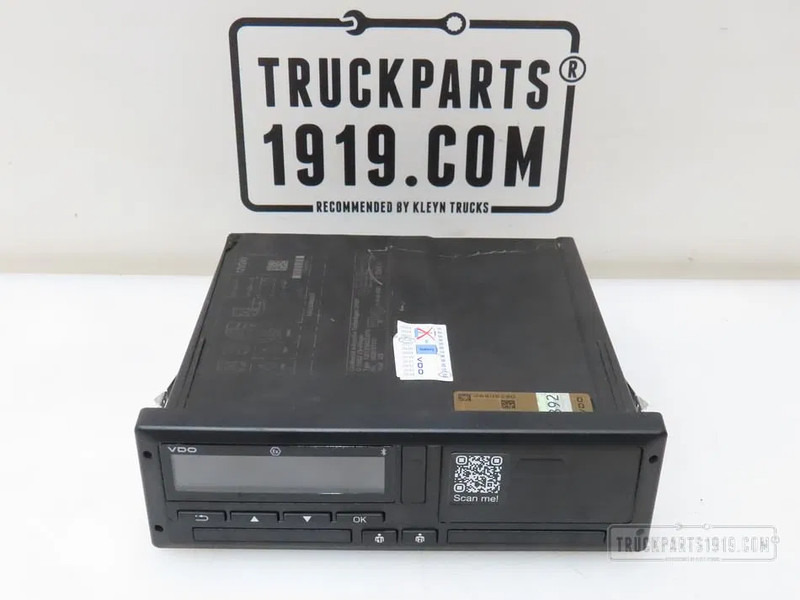 DAF 1381.7550333013 Tachograaf smart R4.1 - Electrical system for Truck: picture 1 DAF 1381.7550333013 Tachograaf smart R4.1 - Electrical system for Truck: picture 1