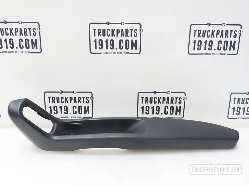 DAF 1980507 Armleuning Re. DAF - Cab and interior for Truck: picture 1 DAF 1980507 Armleuning Re. DAF - Cab and interior for Truck: picture 1