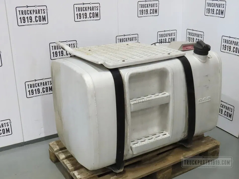 DAF 1997365 Brandstoftank + steunen - Fuel tank for Truck: picture 1 DAF 1997365 Brandstoftank + steunen - Fuel tank for Truck: picture 1
