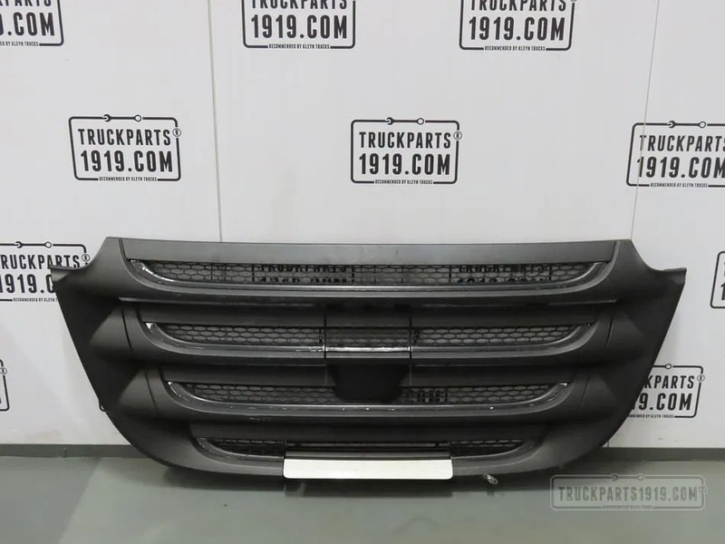 DAF 2046502 Ondergrille DAF E6 - Grill for Truck: picture 1 DAF 2046502 Ondergrille DAF E6 - Grill for Truck: picture 1