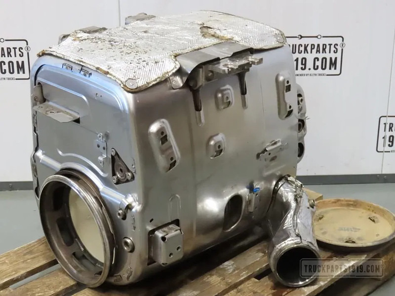 DAF 2300744 Katalysator DAF E6 Revisie - Catalytic converter for Truck: picture 2 DAF 2300744 Katalysator DAF E6 Revisie - Catalytic converter for Truck: picture 2