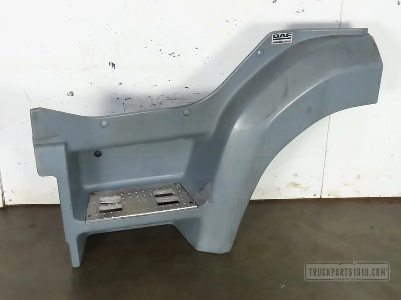 DAF Body & Chassis Parts Instapbak Li DAF CF - Footstep for Truck: picture 1 DAF Body & Chassis Parts Instapbak Li DAF CF - Footstep for Truck: picture 1