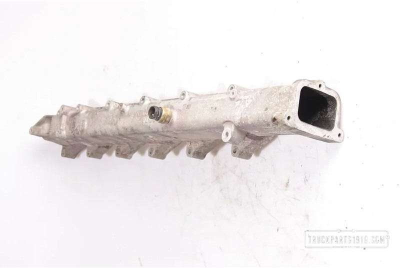 MAN 51.08201-3569 Inlaatspruitstuk D0836LFL54 - Intake manifold for Truck: picture 1 MAN 51.08201-3569 Inlaatspruitstuk D0836LFL54 - Intake manifold for Truck: picture 1