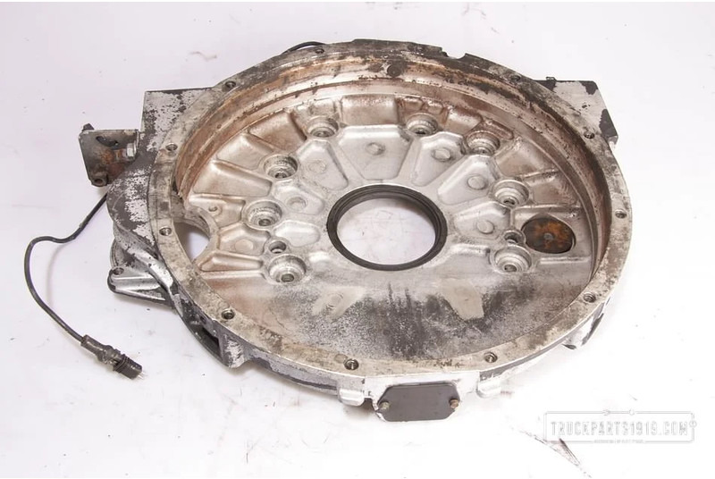 MAN Engines & Parts Vliegwielhuis D0836 - Crankshaft for Truck: picture 1 MAN Engines & Parts Vliegwielhuis D0836 - Crankshaft for Truck: picture 1