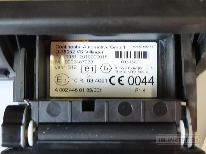 Mercedes-Benz Electrical System Tachograaf R1.4 MB - Tachograph for Truck: picture 2 Mercedes-Benz Electrical System Tachograaf R1.4 MB - Tachograph for Truck: picture 2