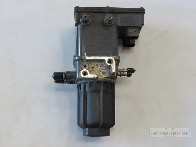 Mercedes-Benz Exhaust System AdBlue pomp MB MP4 - Exhaust system for Truck: picture 1 Mercedes-Benz Exhaust System AdBlue pomp MB MP4 - Exhaust system for Truck: picture 1