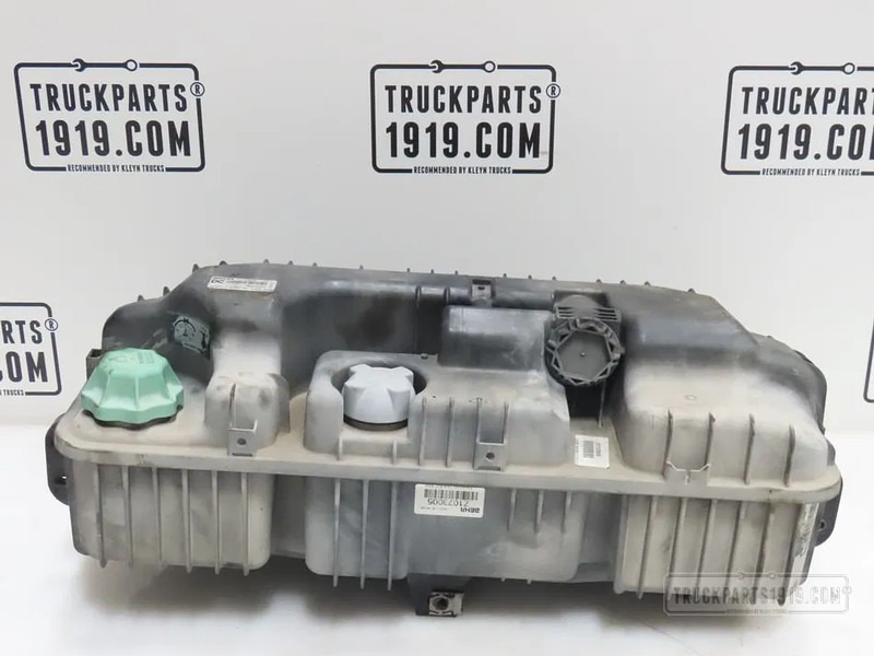 Mercedes-Benz MB A 9605014703 | Koelexpansievat MP4 - Expansion tank for Truck: picture 1 Mercedes-Benz MB A 9605014703 | Koelexpansievat MP4 - Expansion tank for Truck: picture 1