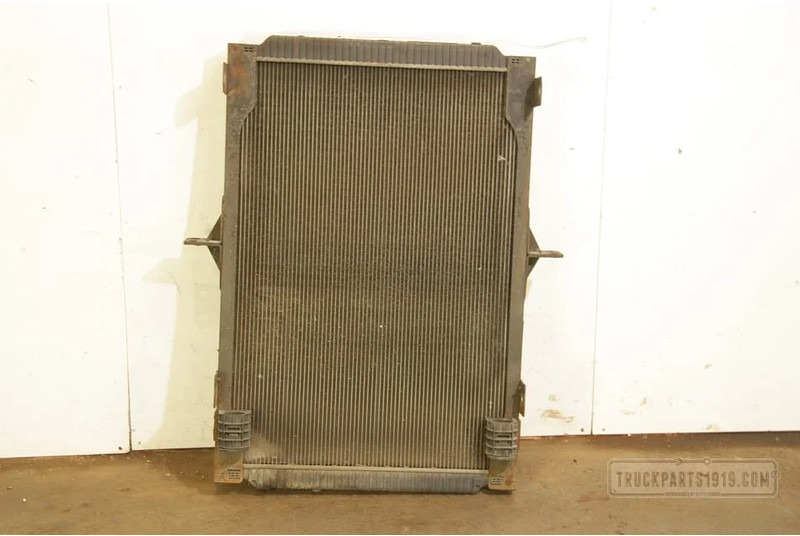 Renault Cooling System Radiateur Renault - Radiator for Truck: picture 2 Renault Cooling System Radiateur Renault - Radiator for Truck: picture 2