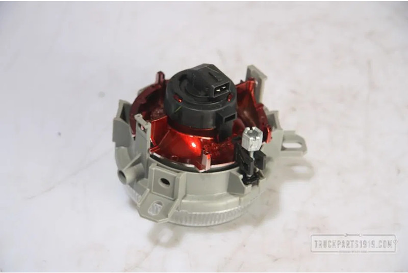 Renault Magnum 7420881197 Mistlamp - Fog light for Truck: picture 2 Renault Magnum 7420881197 Mistlamp - Fog light for Truck: picture 2