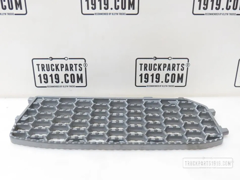 Scania 2422408 Opstaptrede Scania - Body and exterior for Truck: picture 1 Scania 2422408 Opstaptrede Scania - Body and exterior for Truck: picture 1