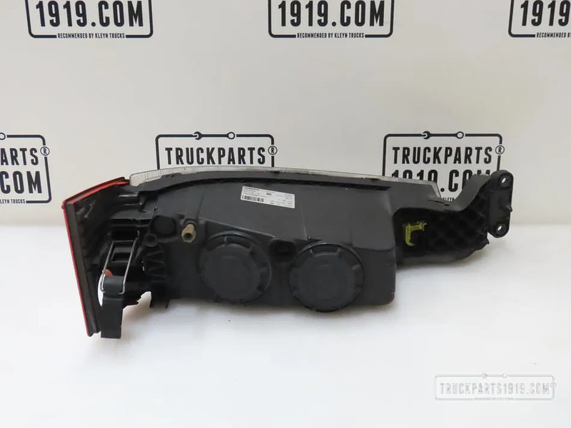 Volvo 22332592 | Mistlamp Li. - Fog light for Truck: picture 2 Volvo 22332592 | Mistlamp Li. - Fog light for Truck: picture 2