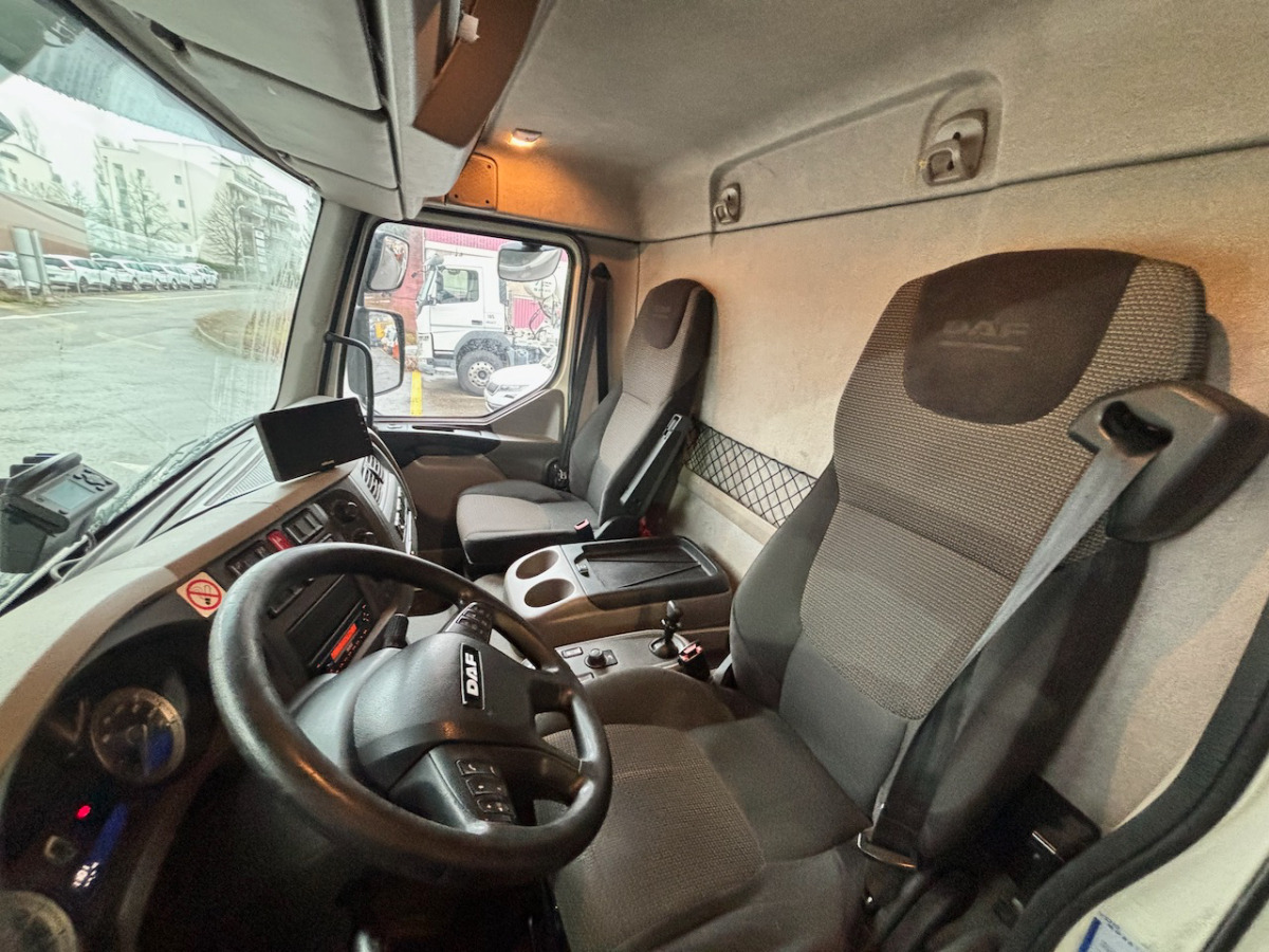 DAF LF 280 - Refrigerator truck: picture 4 DAF LF 280 - Refrigerator truck: picture 4