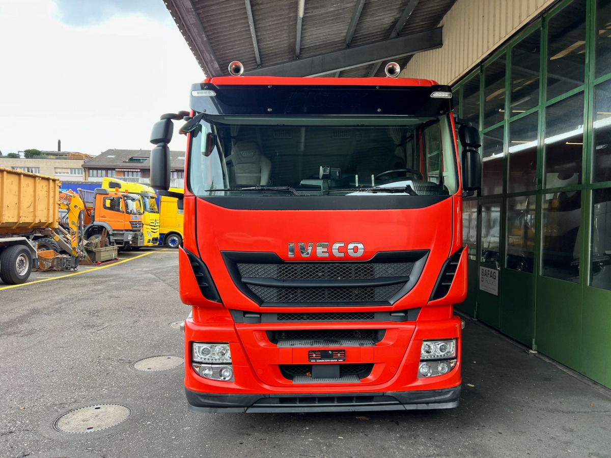 IVECO 260S42 Stralis - Box truck: picture 3 IVECO 260S42 Stralis - Box truck: picture 3