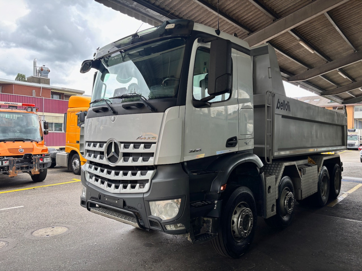 Tipper MERCEDES Arocs 3251: picture 17