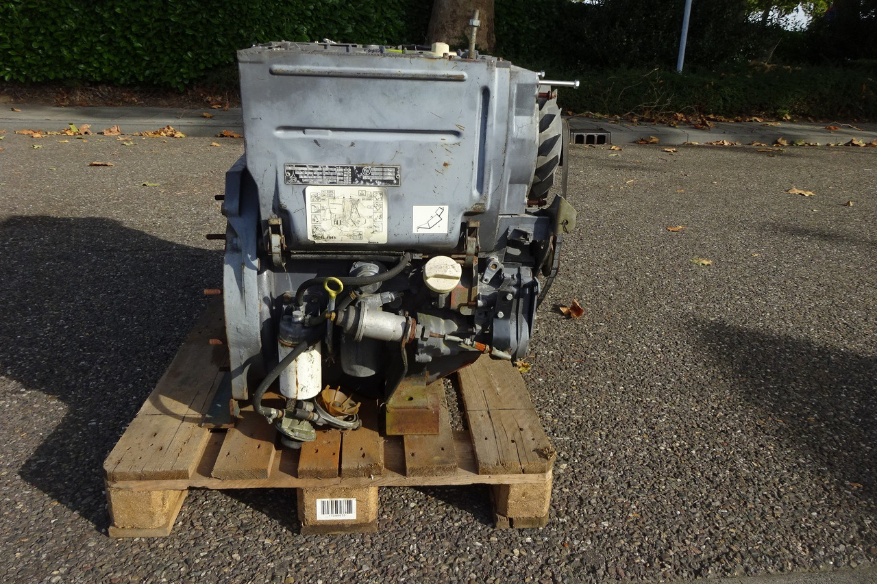 Deutz F 3L 1011F - Engine: picture 2 Deutz F 3L 1011F - Engine: picture 2
