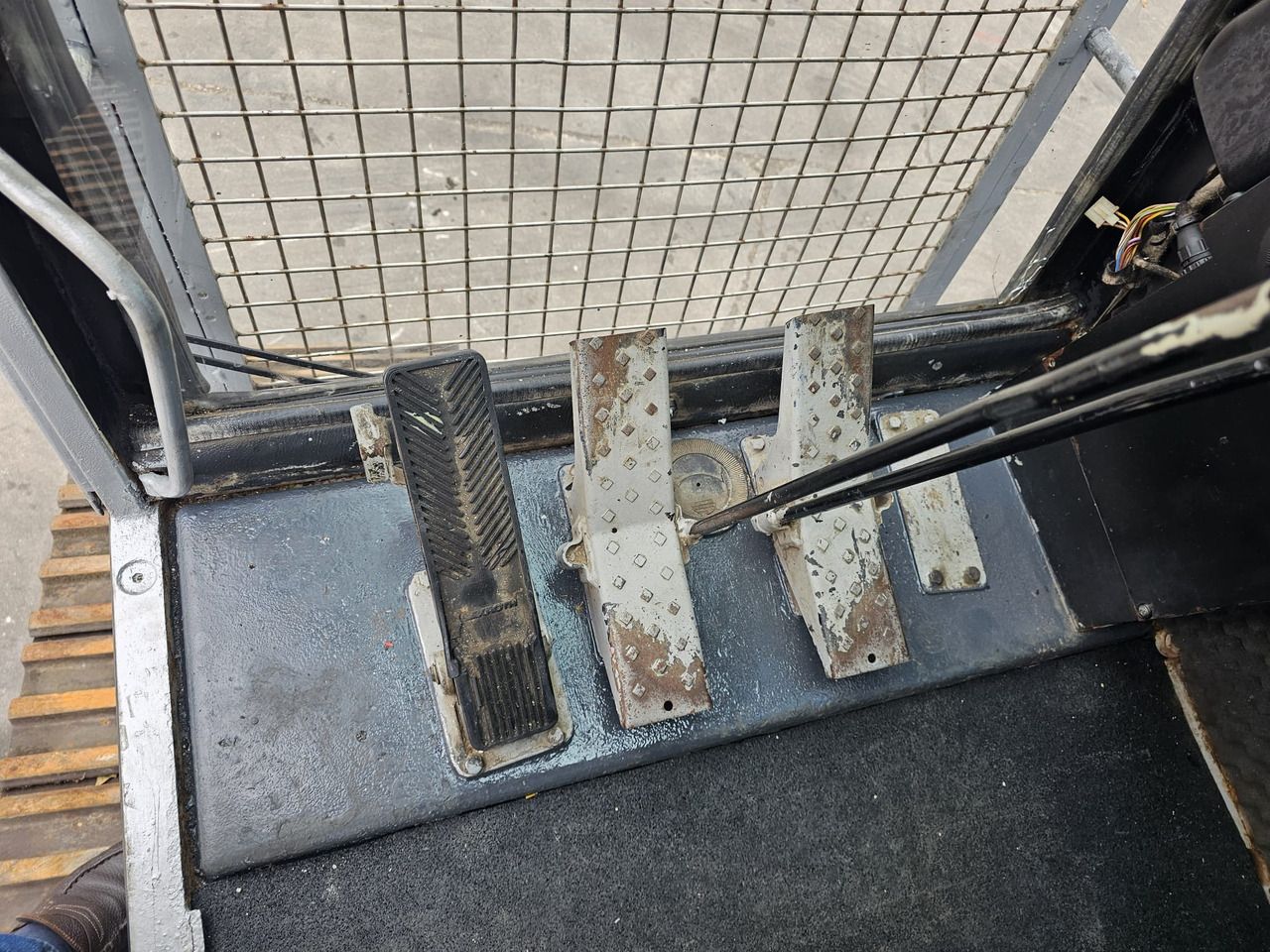 Waste/ Industry handler Fuchs RHL 350 Materialhandler With Adjustable Tracks: picture 12 Waste/ Industry handler Fuchs RHL 350 Materialhandler With Adjustable Tracks: picture 12