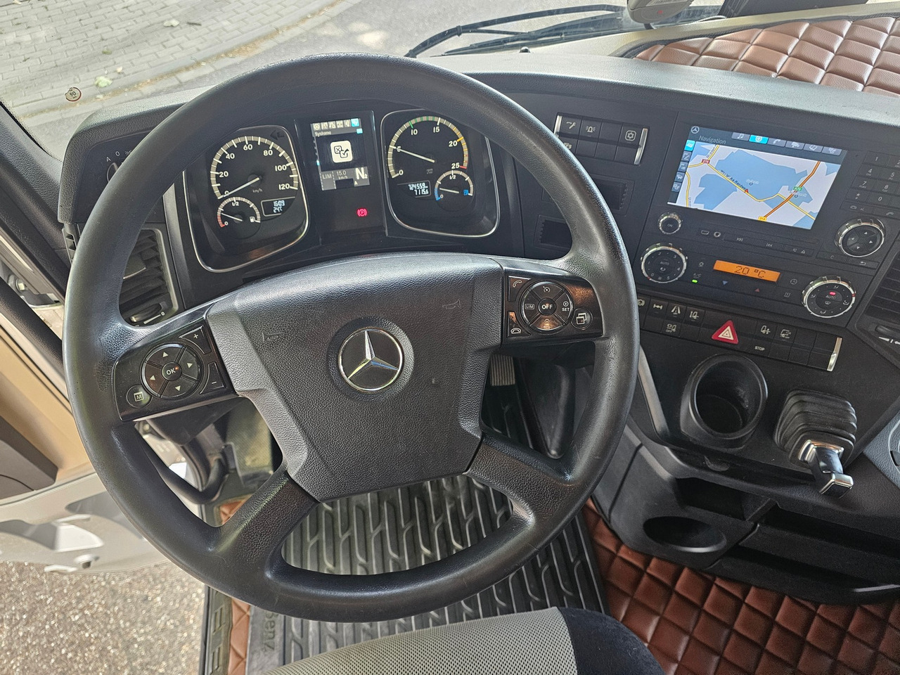 Mercedes Benz Actros 1842 Mega - Tractor unit: picture 5 Mercedes Benz Actros 1842 Mega - Tractor unit: picture 5