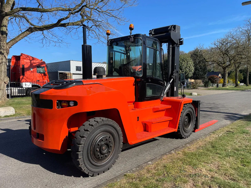Hyster H16.00XM-6 Bouwjaar 2011 H16.00 XM-6 - Diesel forklift: picture 5 Hyster H16.00XM-6 Bouwjaar 2011 H16.00 XM-6 - Diesel forklift: picture 5