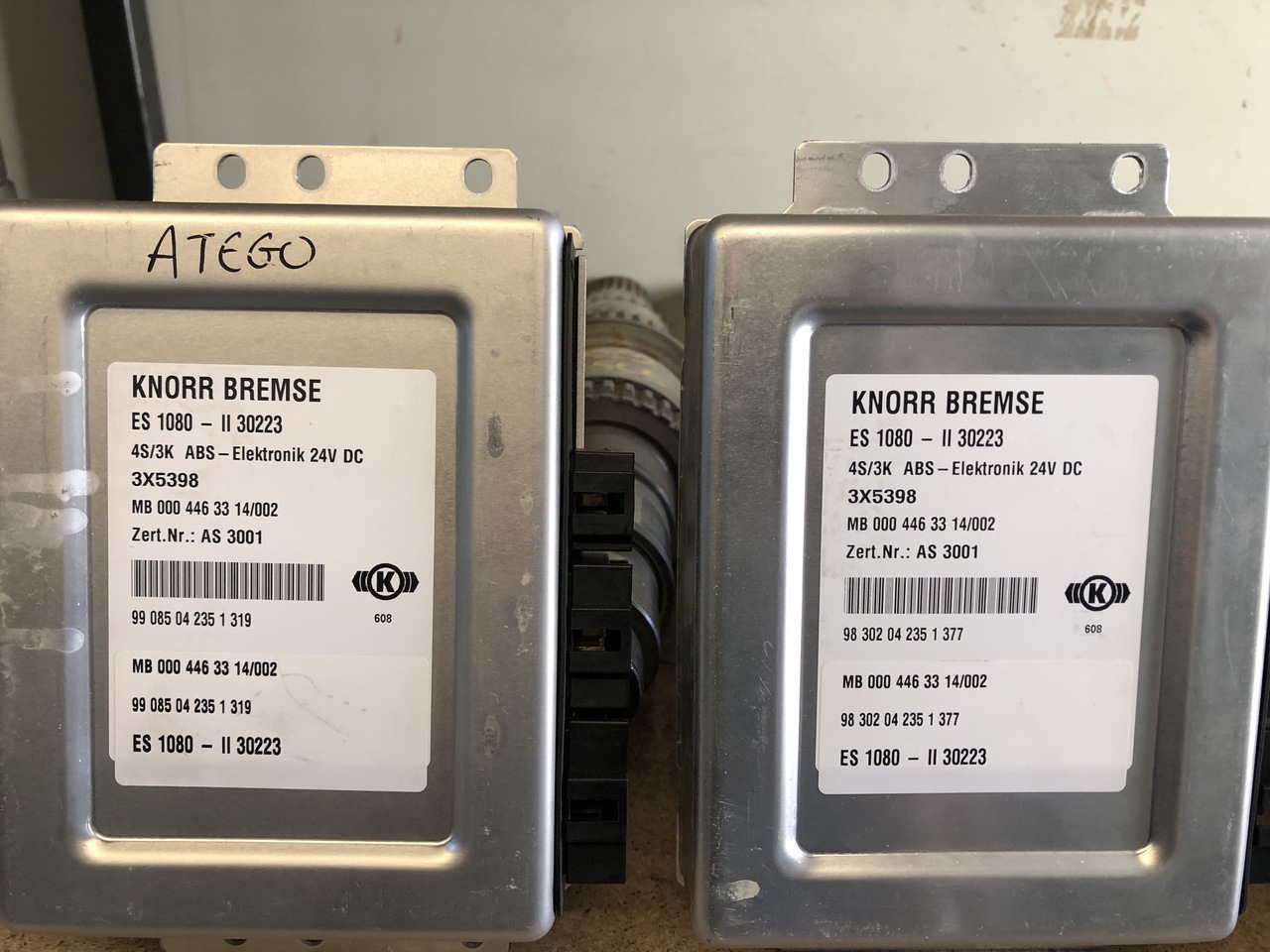 CONTROL UNIT FOR MERCEDES ACTROS - ECU for Truck: picture 4 CONTROL UNIT FOR MERCEDES ACTROS - ECU for Truck: picture 4