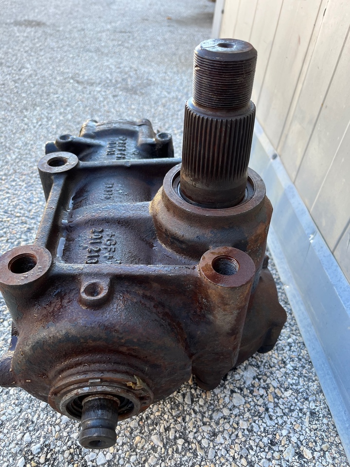 MERCEDES LS8 - Steering gear for Truck: picture 4 MERCEDES LS8 - Steering gear for Truck: picture 4