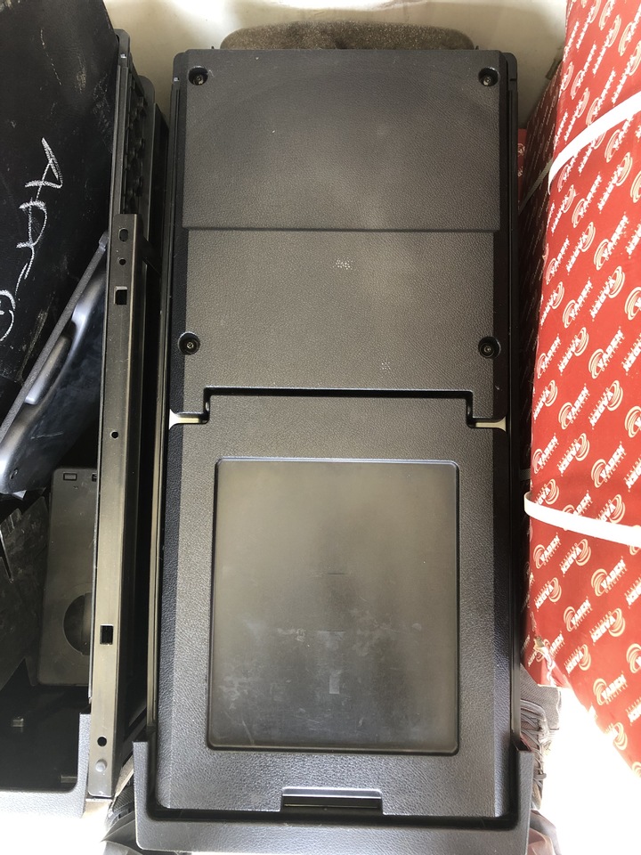 REFRIGERATOR BOX ACTROS MP4 - Universal part for Truck: picture 3 REFRIGERATOR BOX ACTROS MP4 - Universal part for Truck: picture 3