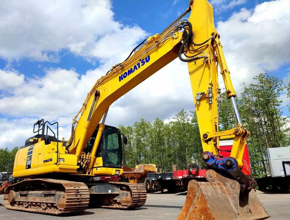 Komatsu PC210LC-11 - Crawler excavator: picture 4 Komatsu PC210LC-11 - Crawler excavator: picture 4