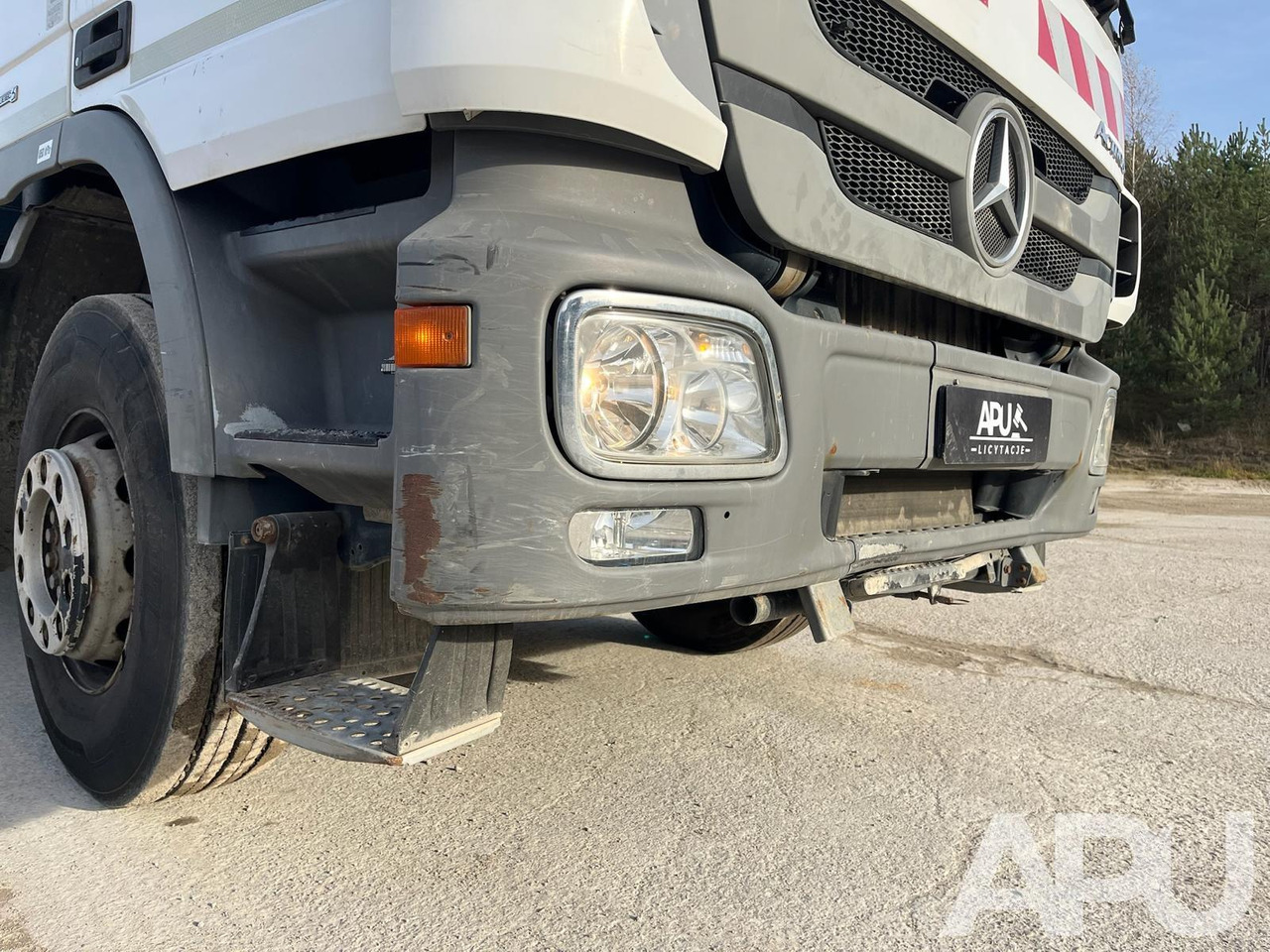 Tipper Mercedes-Benz Actros 1832: picture 12 Tipper Mercedes-Benz Actros 1832: picture 12