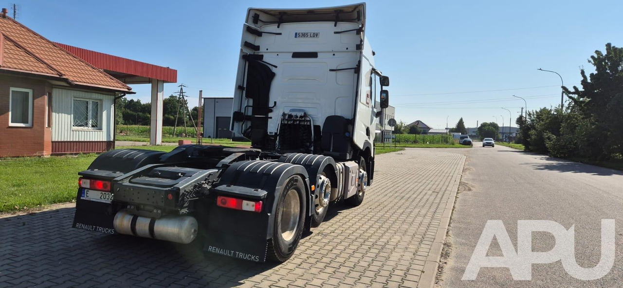 Tractor unit Renault T480: picture 6 Tractor unit Renault T480: picture 6