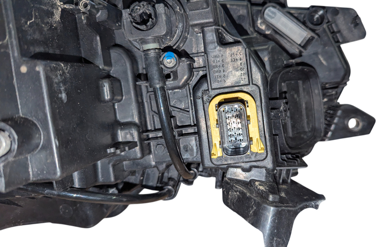 DAF XD XF XG LED-KOPLAMP LINKS OE | GEBRUIKT | 2188978U - Headlight for Truck: picture 4 DAF XD XF XG LED-KOPLAMP LINKS OE | GEBRUIKT | 2188978U - Headlight for Truck: picture 4