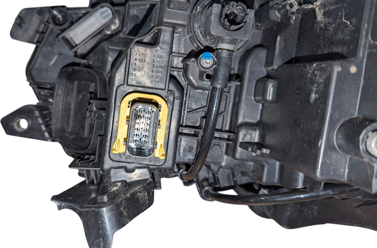 DAF XD XF XG LED-KOPLAMP RECHTS OE | GEBRUIKT | 2188977U - Headlight for Truck: picture 4 DAF XD XF XG LED-KOPLAMP RECHTS OE | GEBRUIKT | 2188977U - Headlight for Truck: picture 4