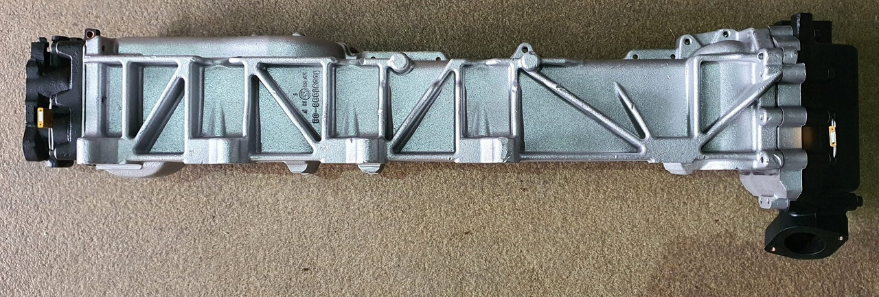 MAN RECIRKULATOR.REG.TGX-2 MET GEREVISEERDE KLEP 51081007192R + STATIE €450 - EGR cooler for Truck: picture 2 MAN RECIRKULATOR.REG.TGX-2 MET GEREVISEERDE KLEP 51081007192R + STATIE €450 - EGR cooler for Truck: picture 2