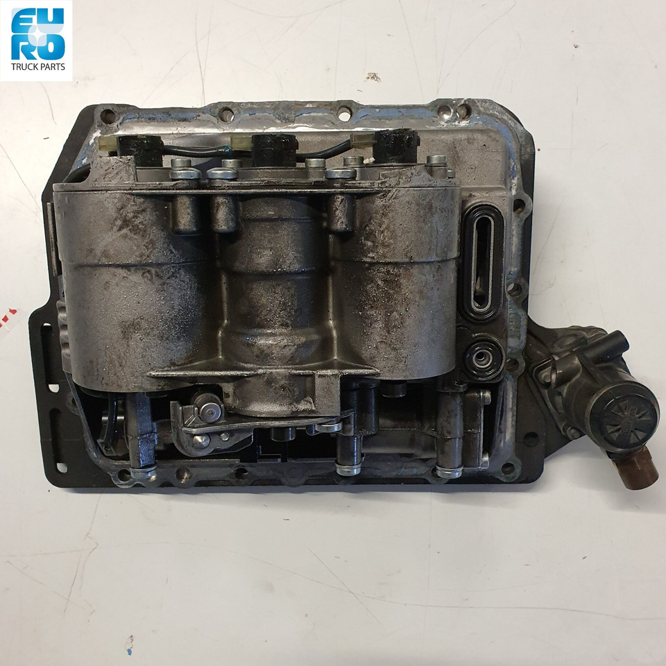 SCHAKELDEKSEL ZF ASTRONIC 4213555382U - Gearbox and parts for Truck: picture 4 SCHAKELDEKSEL ZF ASTRONIC 4213555382U - Gearbox and parts for Truck: picture 4