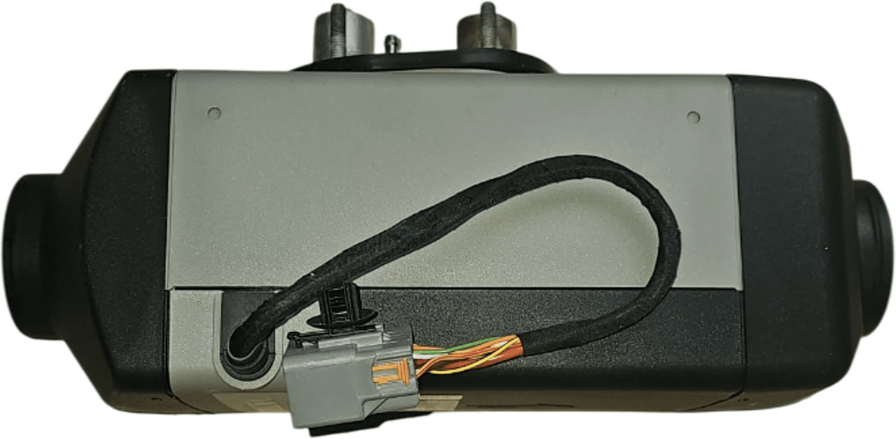 WEBASTO LUCHTVERWARMER AIRTOP EVO 2000 24V/2kW VOLVO | GEBRUIKT | 24211126 - Heating/ Ventilation for Truck: picture 3 WEBASTO LUCHTVERWARMER AIRTOP EVO 2000 24V/2kW VOLVO | GEBRUIKT | 24211126 - Heating/ Ventilation for Truck: picture 3