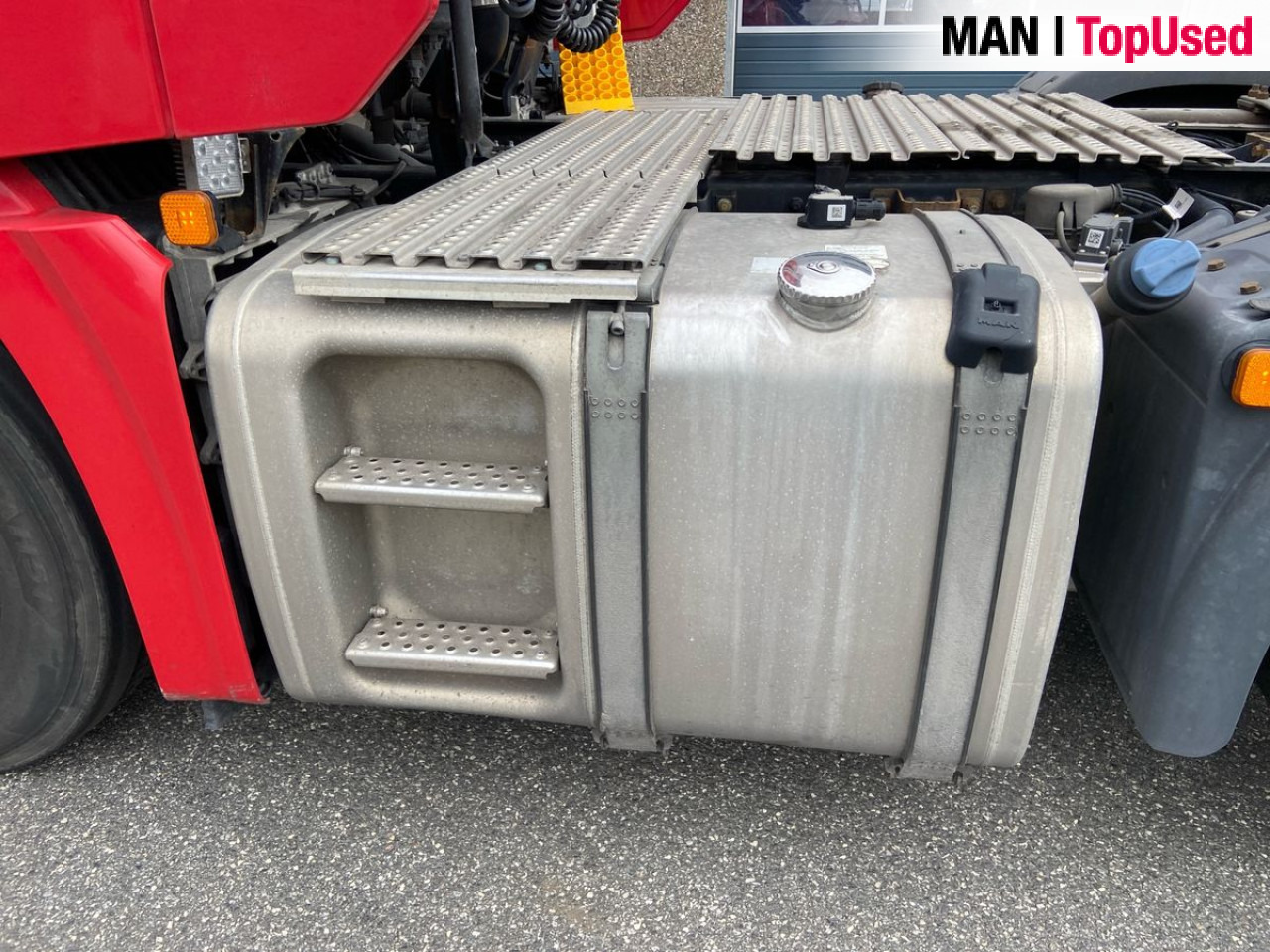 MAN TGX 26.470 6x2/2 BL SA "Retarder / 700 l Tank" - Tractor unit: picture 5 MAN TGX 26.470 6x2/2 BL SA "Retarder / 700 l Tank" - Tractor unit: picture 5