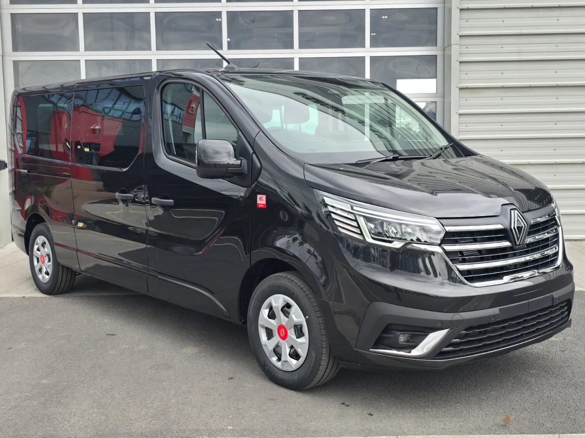 2025 Renault Trafic Combi 170BHP Auto - Combi van: picture 4 2025 Renault Trafic Combi 170BHP Auto - Combi van: picture 4