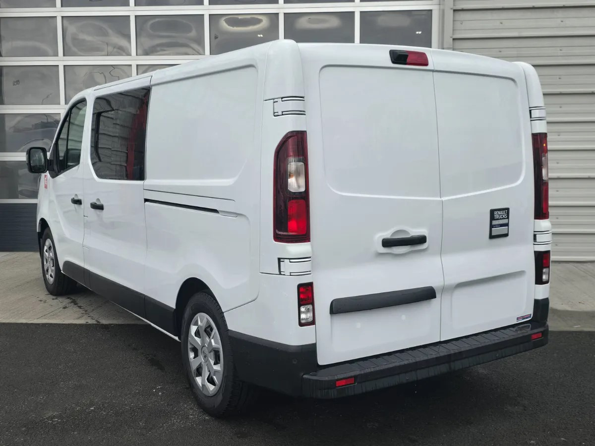 2025 Renault Trafic E-Tech Crew Cab - Combi van: picture 3 2025 Renault Trafic E-Tech Crew Cab - Combi van: picture 3