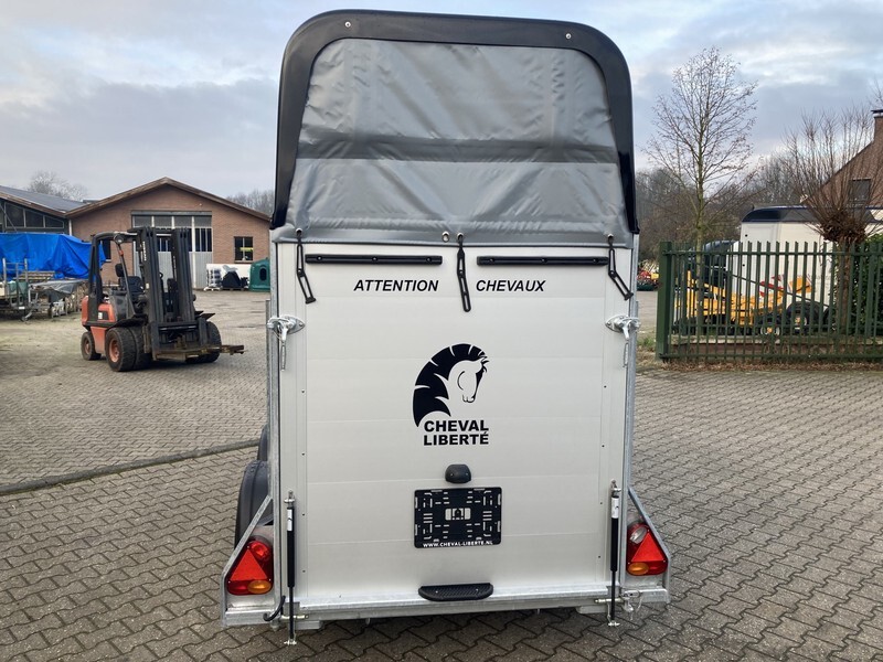 CHEVAL Liberté Gold One paardentrailer - Horse trailer: picture 4 CHEVAL Liberté Gold One paardentrailer - Horse trailer: picture 4