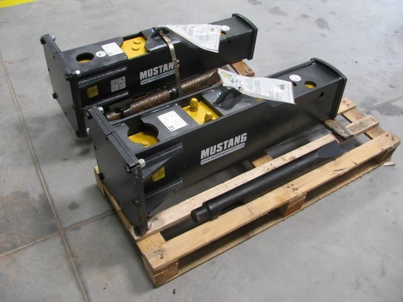 Mustang HM250 teža 255kg in 266kg NOVO  - Hydraulic hammer for Construction machinery: picture 3 Mustang HM250 teža 255kg in 266kg NOVO  - Hydraulic hammer for Construction machinery: picture 3