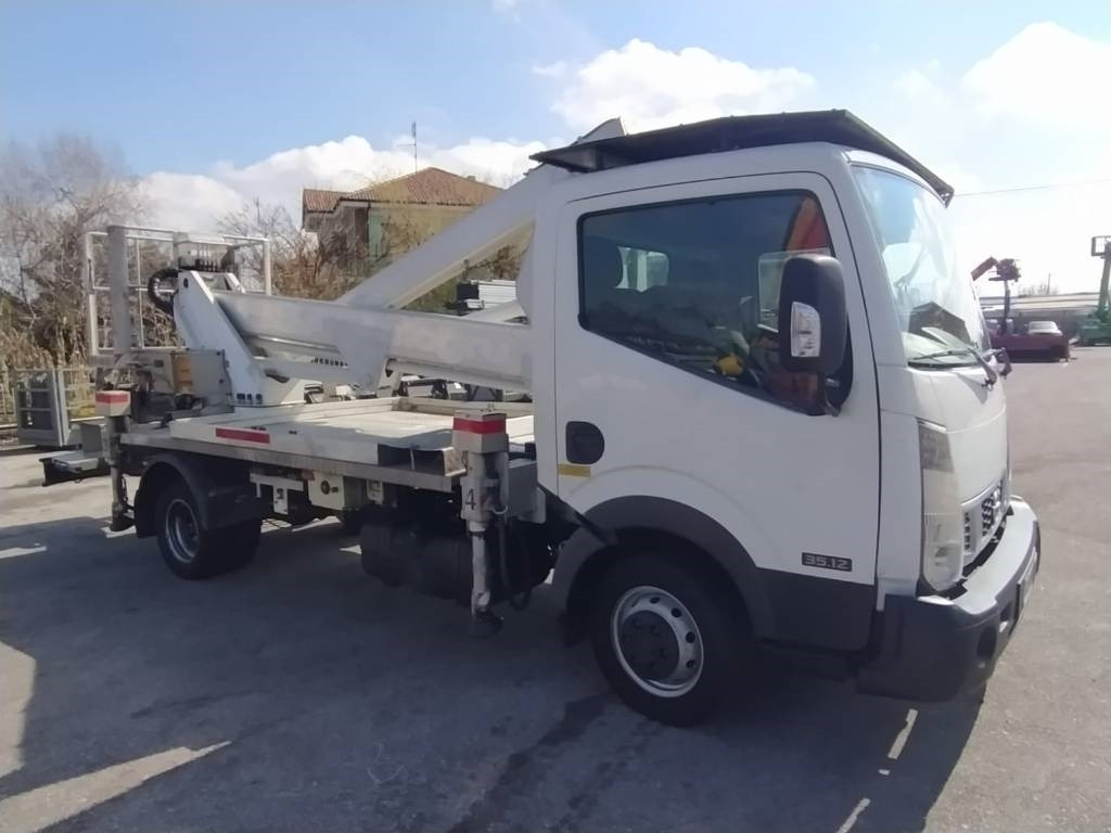 Multitel HX200 - Truck mounted aerial platform: picture 5 Multitel HX200 - Truck mounted aerial platform: picture 5