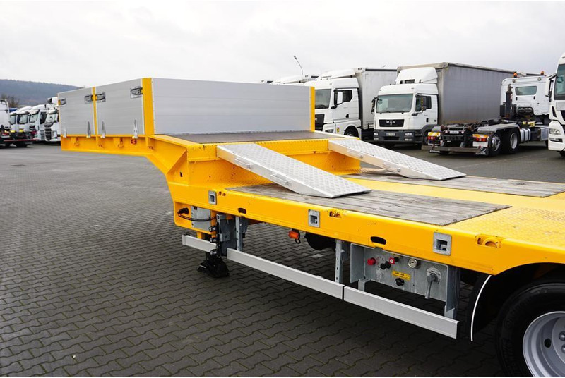 Low loader semi-trailer Bodex / NISKOPODWOZIOWA / 4 OSIE / NAJAZDY / 2 X OŚ SKRĘTNA / DMC 65 0: picture 16