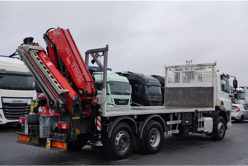 Dropside/ Flatbed truck, Crane truck DAF CF 450: picture 7