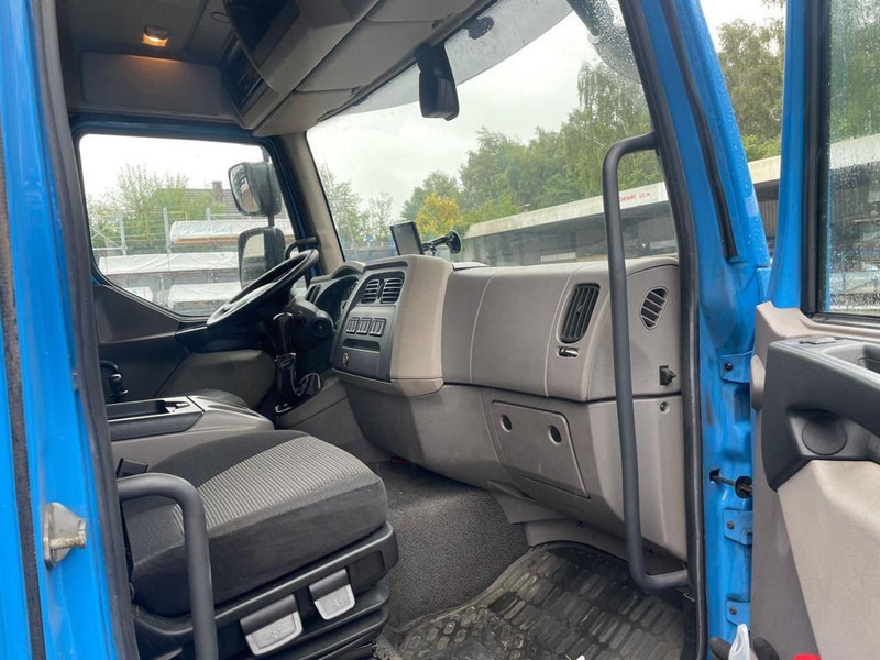 Box truck DAF LF210 FA: picture 6