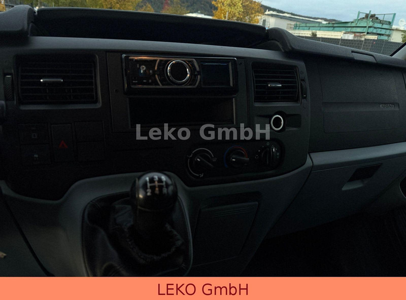 Flatbed van Ford Transit Doppelkabine: picture 17 Flatbed van Ford Transit Doppelkabine: picture 17